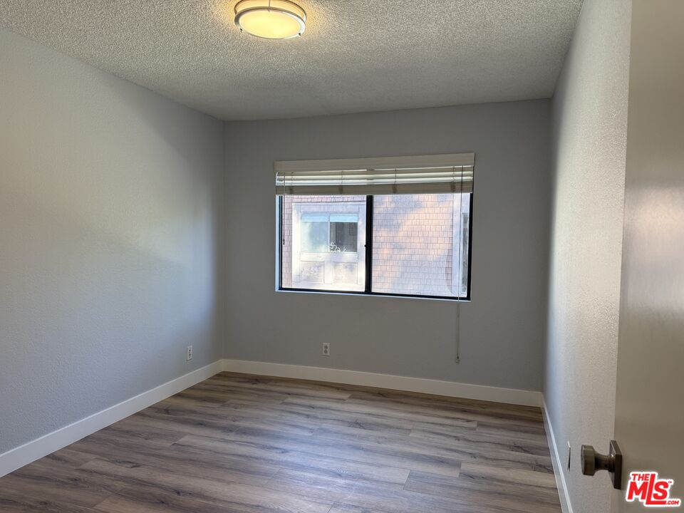 4549 Alla Road, Unit 6 Marina del Rey, CA 90292 - Photo 23 of 32