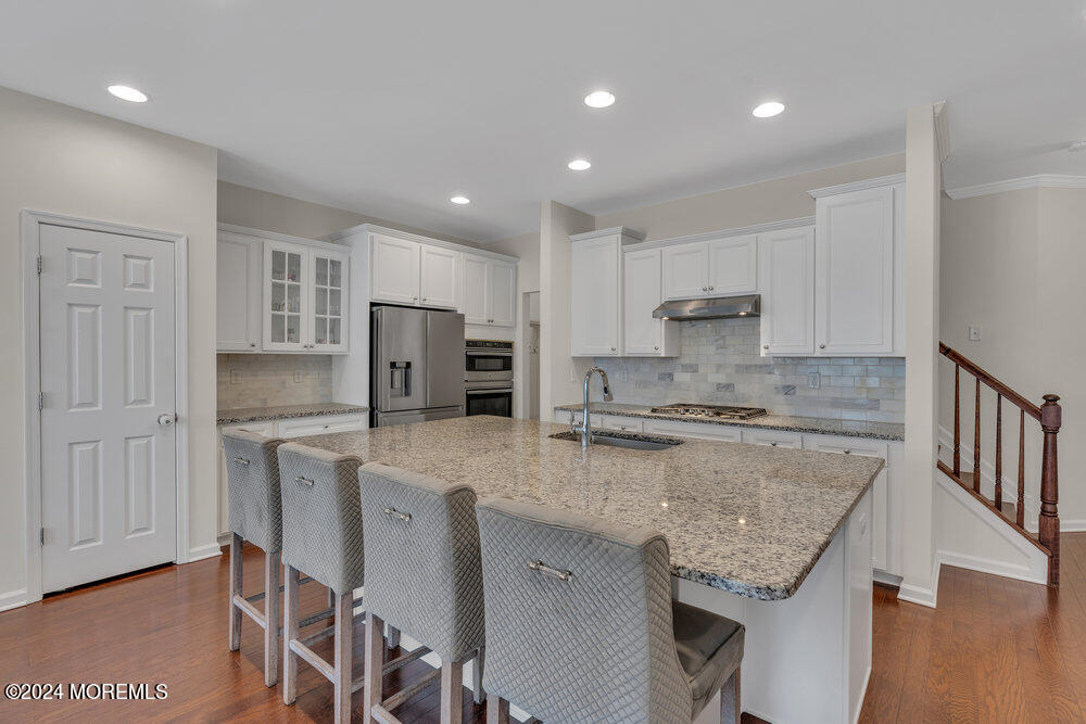 6 Malcolm Way Lincroft, NJ 07738 - Photo 11 of 47 017_dsc04509