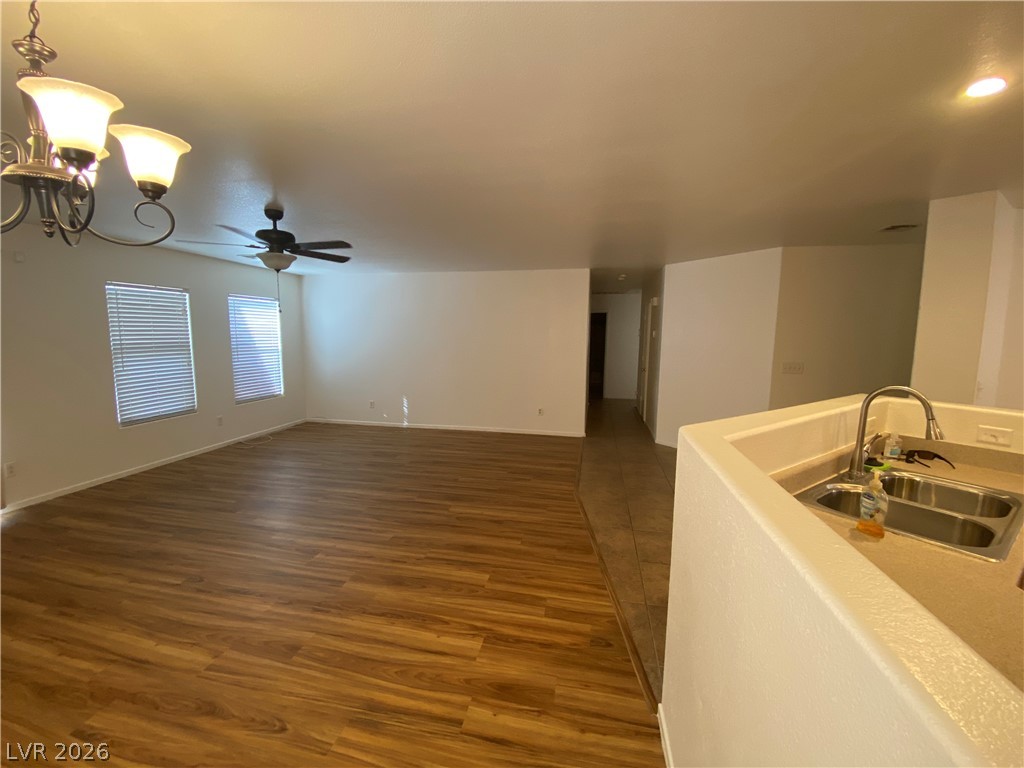 443 Groft Way Henderson, NV 89015 - Photo 5 of 18