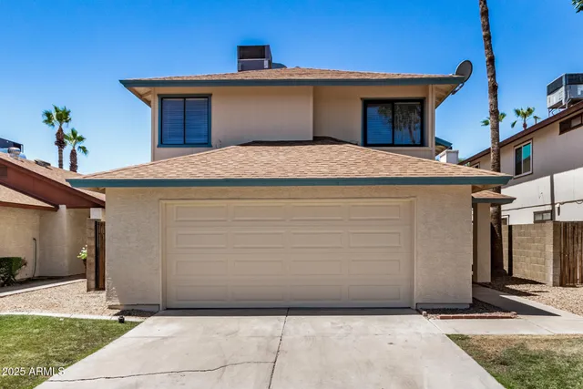 $1,895 | 10023 West Sells Drive, Phoenix, AZ 85037