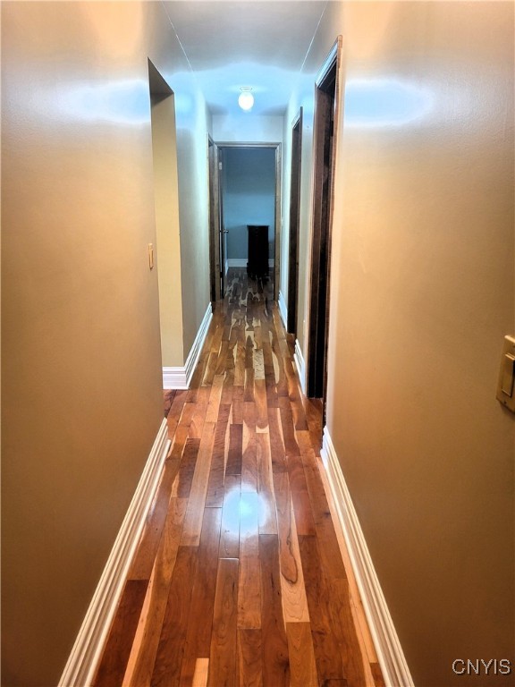 3130 Meadow View Lane Sennett, NY 13021 - Photo 20 of 46 2nd floor hall