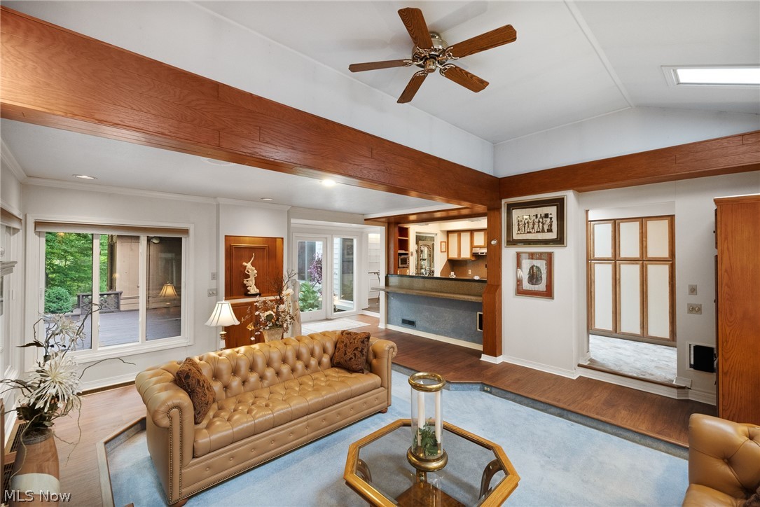 662 Barrett Road Berea, OH 44017 - Photo 11 of 36 Gallery Image 11