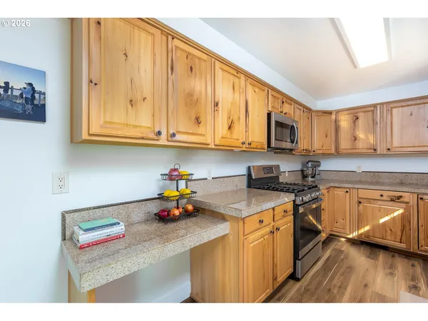 $489,000 | 1650 Southwest 16th Street, Redmond, OR 97756
