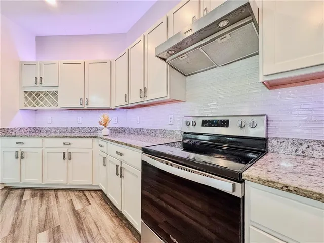 a close view of sink and tap