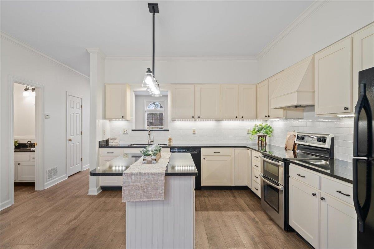 1633 Kimbrough Road, Unit 1633 Germantown, TN 38138 - Photo 11 of 30 Gallery Image 11