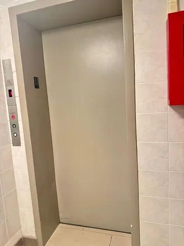 a close up view of a bathroom