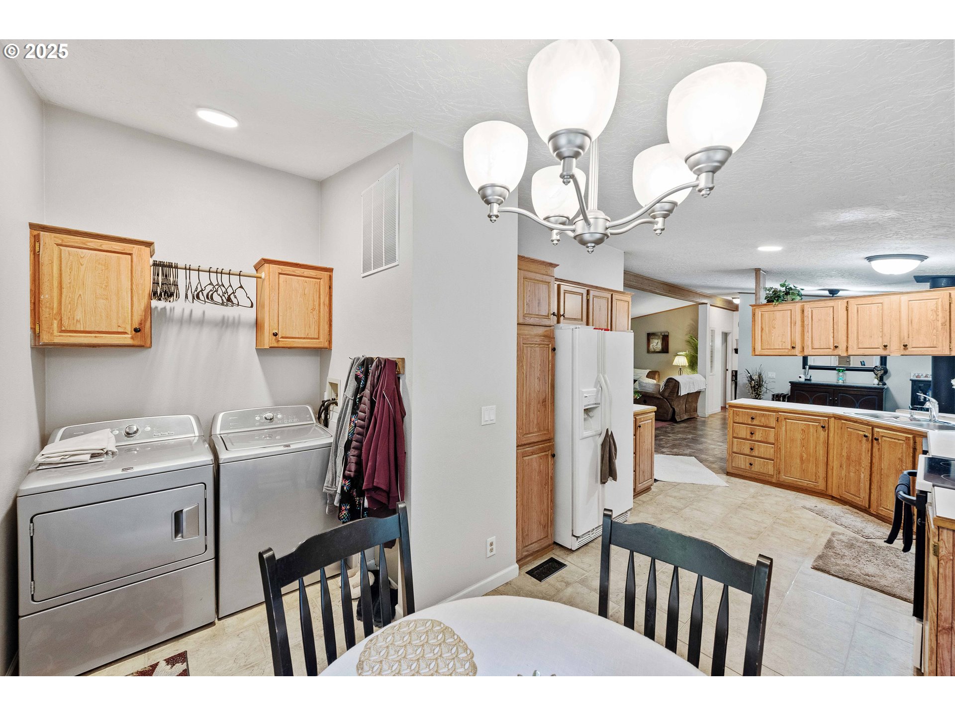 63623 Flanagan Road Coos Bay, OR 97420 - Photo 12 of 35 Gallery Image 12