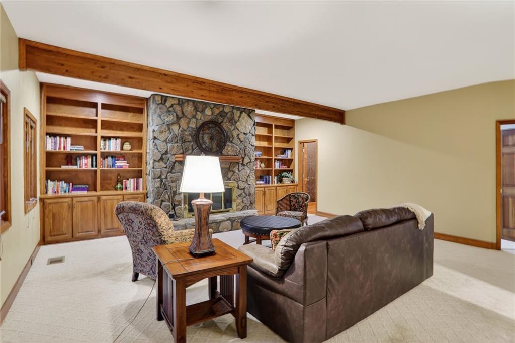 365 Crosstree Lane Sandy Springs, GA 30328 - Photo 21 of 38