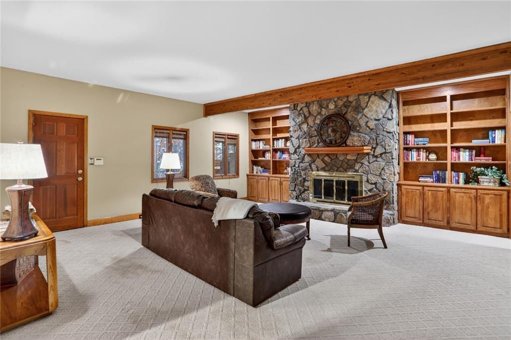 365 Crosstree Lane Sandy Springs, GA 30328 - Photo 22 of 42