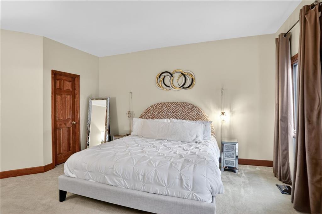 365 Crosstree Lane Sandy Springs, GA 30328 - Photo 27 of 38