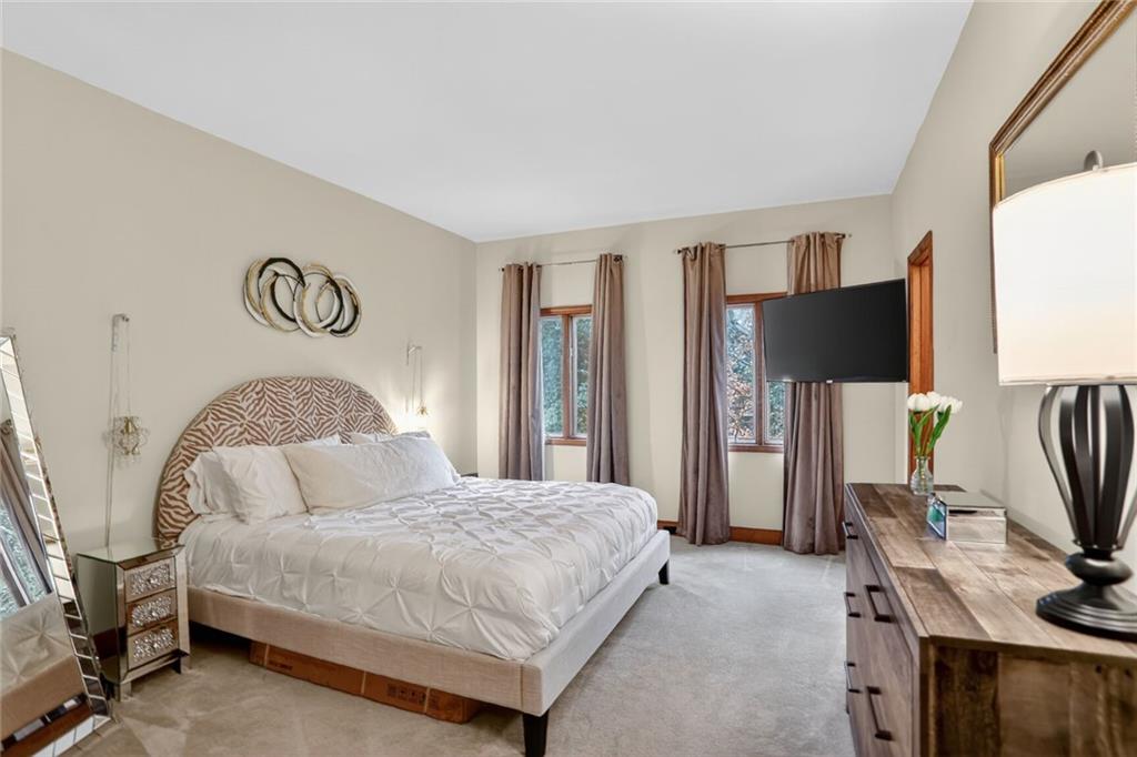 365 Crosstree Lane Sandy Springs, GA 30328 - Photo 31 of 42