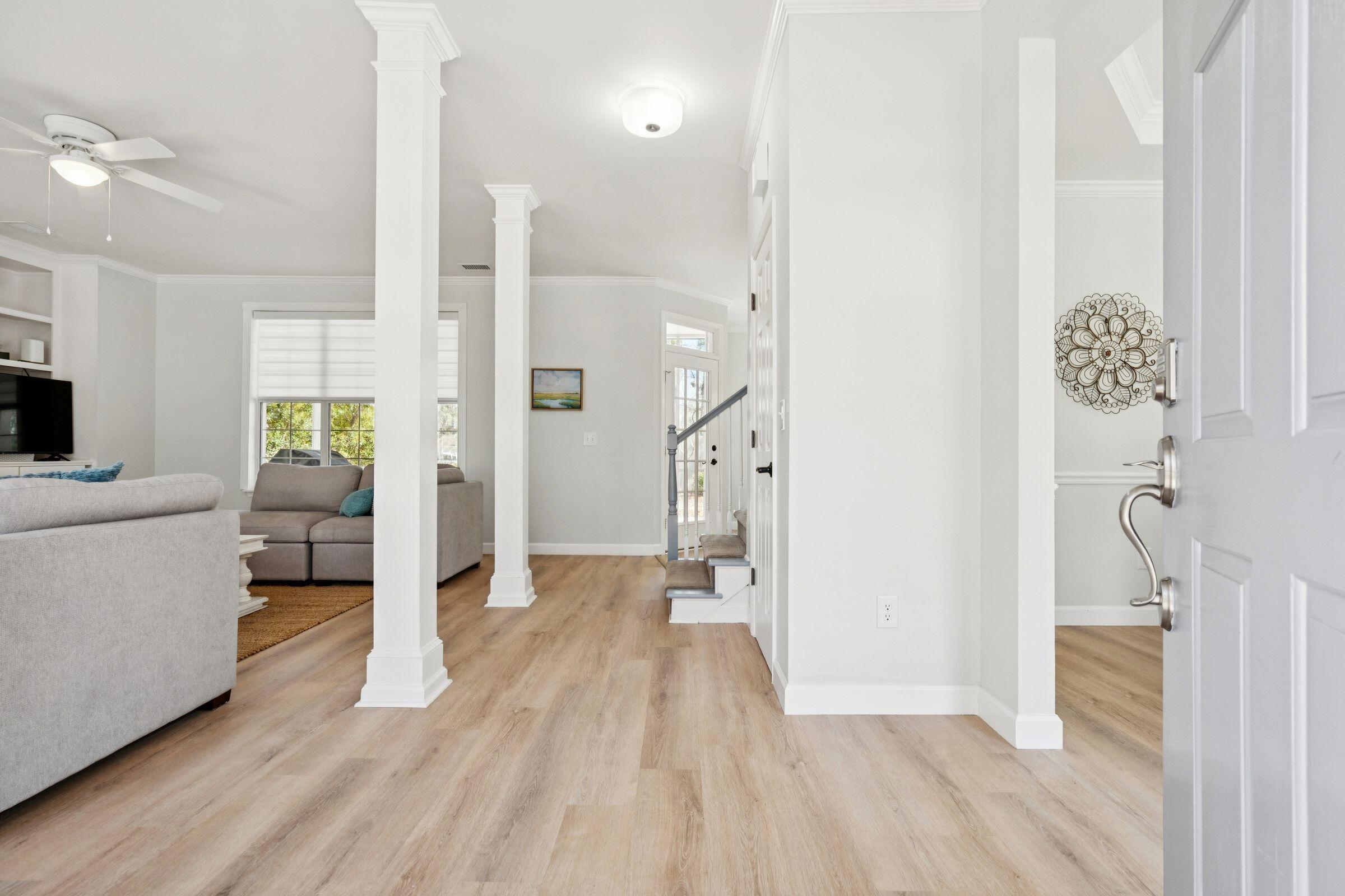 2730 Seastrand Lane Mount Pleasant, SC 29466 - Photo 2 of 41 5_2730SeastrandLn-KeenEyeMarketing-005