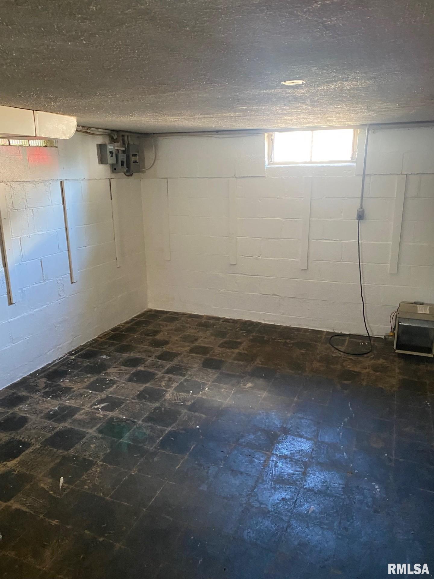 2111 10th Street Silvis, IL 61282 - Photo 16 of 16