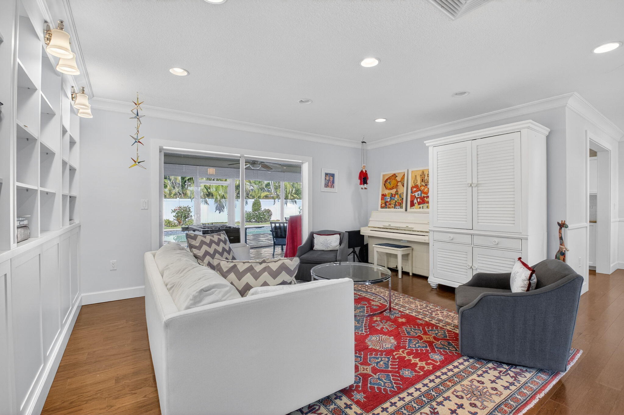 1010 Southwest 2nd Street Boca Raton, FL 33486 - Photo 12 of 40 12-web-or-mls-DSC_9381