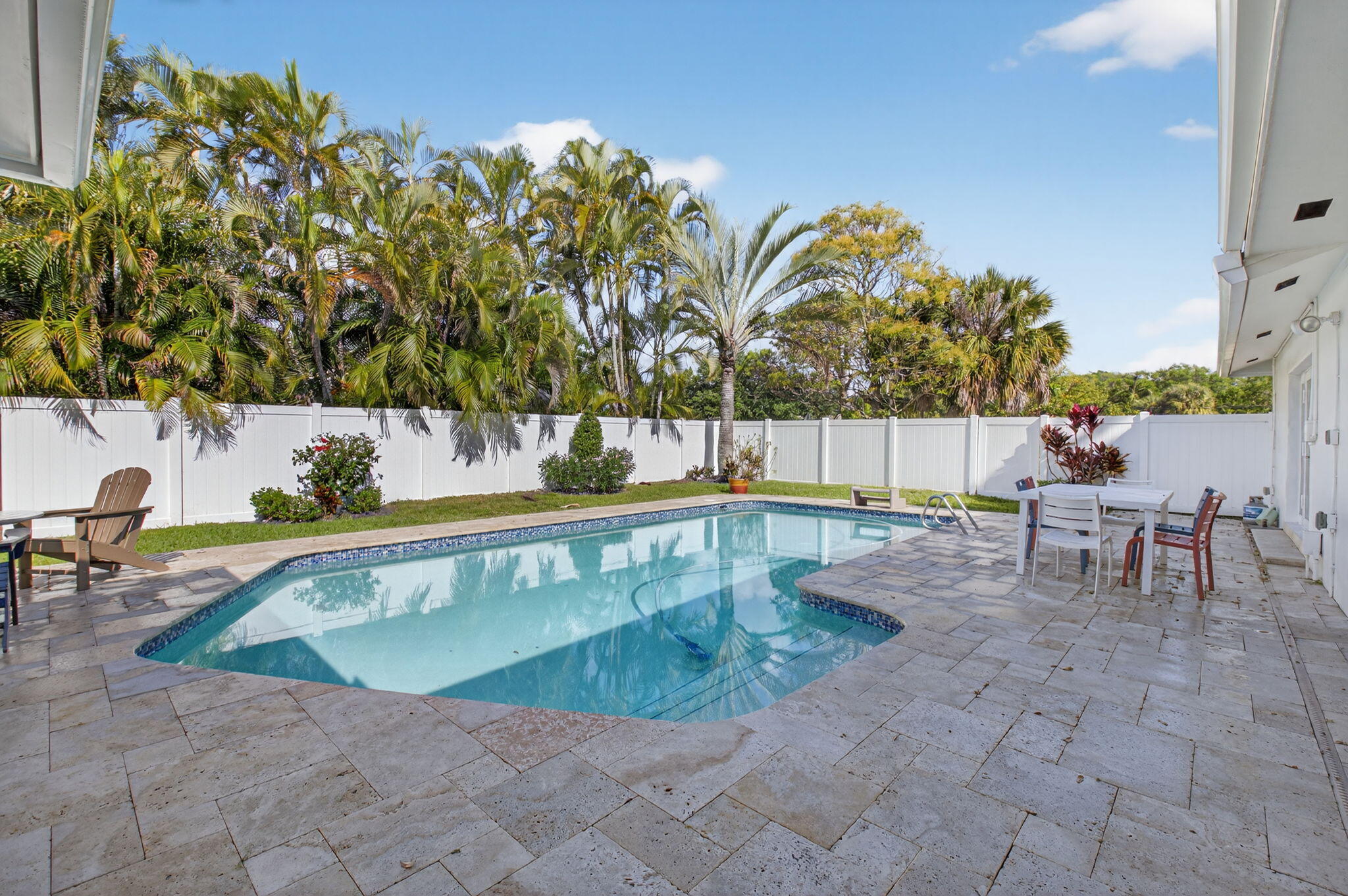 1010 Southwest 2nd Street Boca Raton, FL 33486 - Photo 18 of 40 18-web-or-mls-DSC_9410