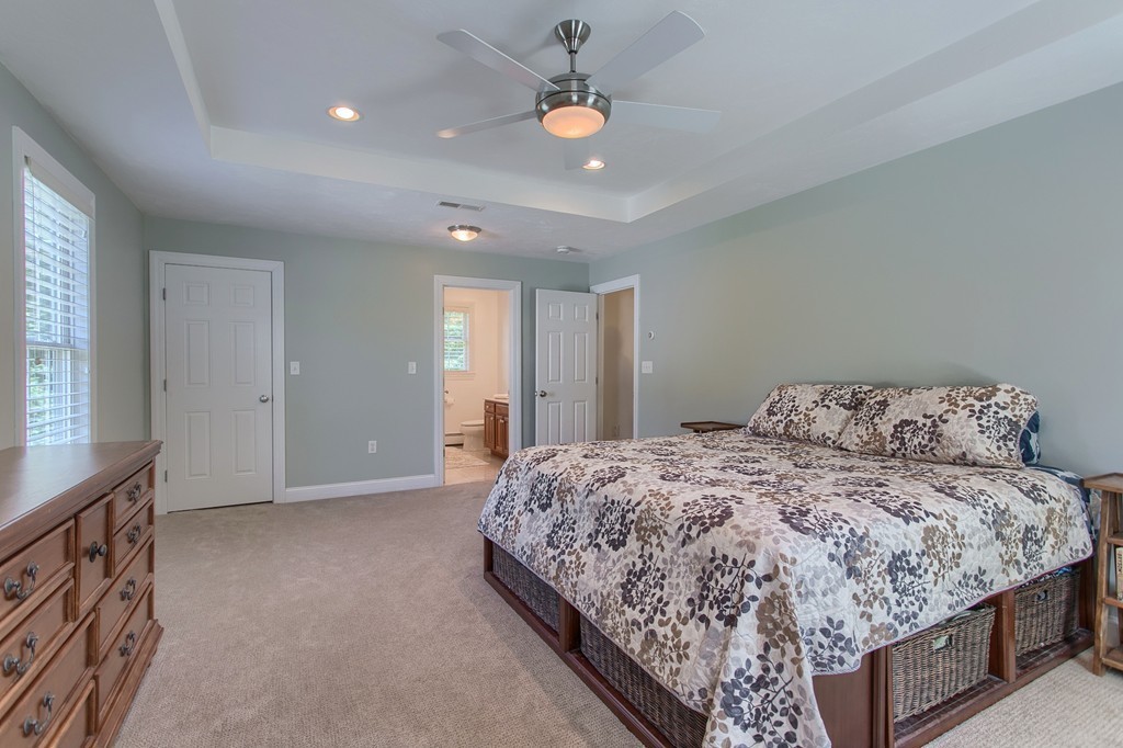 262 North Street Georgetown, MA 01833 - Photo 13 of 30 Gallery Image 13