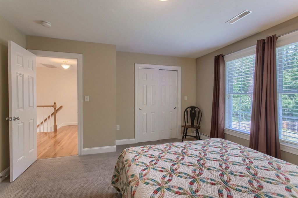 262 North Street Georgetown, MA 01833 - Photo 16 of 30 Gallery Image 16
