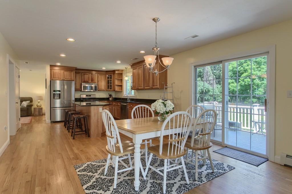 262 North Street Georgetown, MA 01833 - Photo 2 of 30 Gallery Image 2
