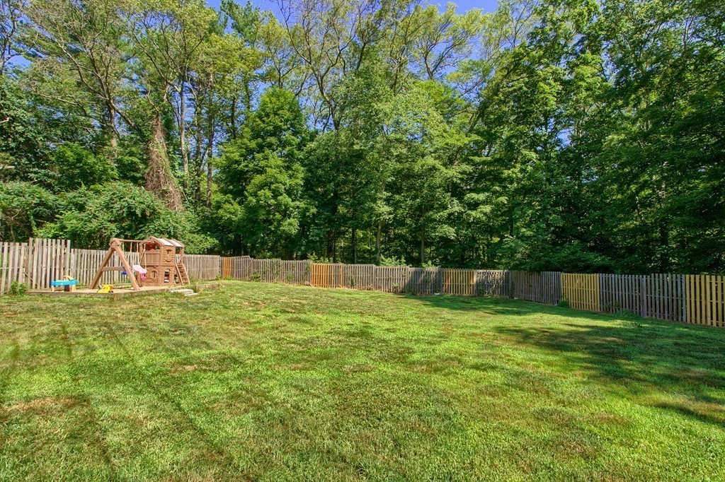262 North Street Georgetown, MA 01833 - Photo 28 of 30 Gallery Image 28