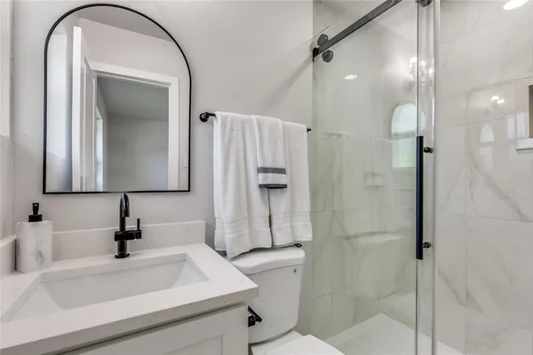 $425,000 | 14234 Queens Chapel Road, Farmers Branch, TX 75234