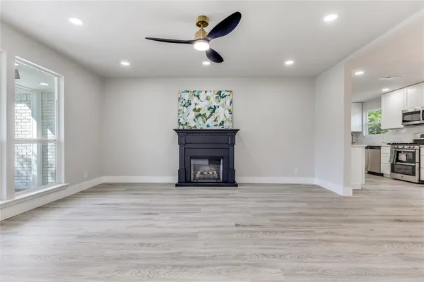$425,000 | 14234 Queens Chapel Road, Farmers Branch, TX 75234