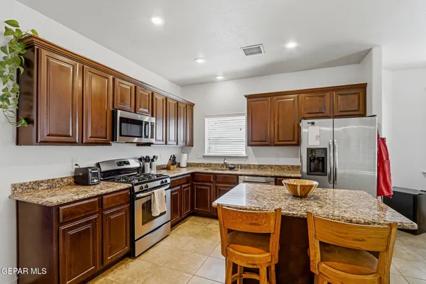 $315,000 | 7267 Camino Del Sol Drive, El Paso, TX 79911