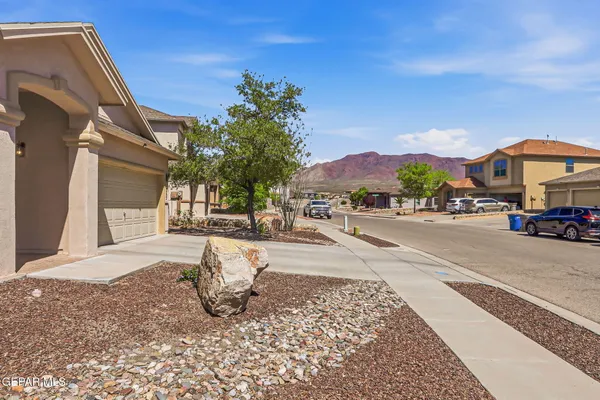 $315,000 | 7267 Camino Del Sol Drive, El Paso, TX 79911