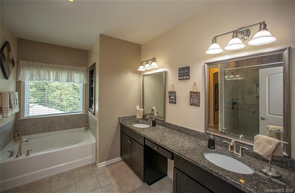 3678 Jacinta Court Tega Cay, SC 29708 - Photo 18 of 35 Gallery Image 18