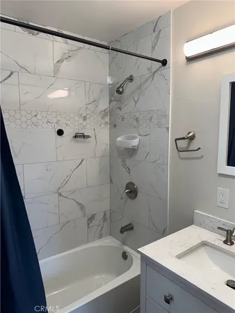 $1,700 | 2 North Arrowhead Avenue, San Bernardino, CA 92401