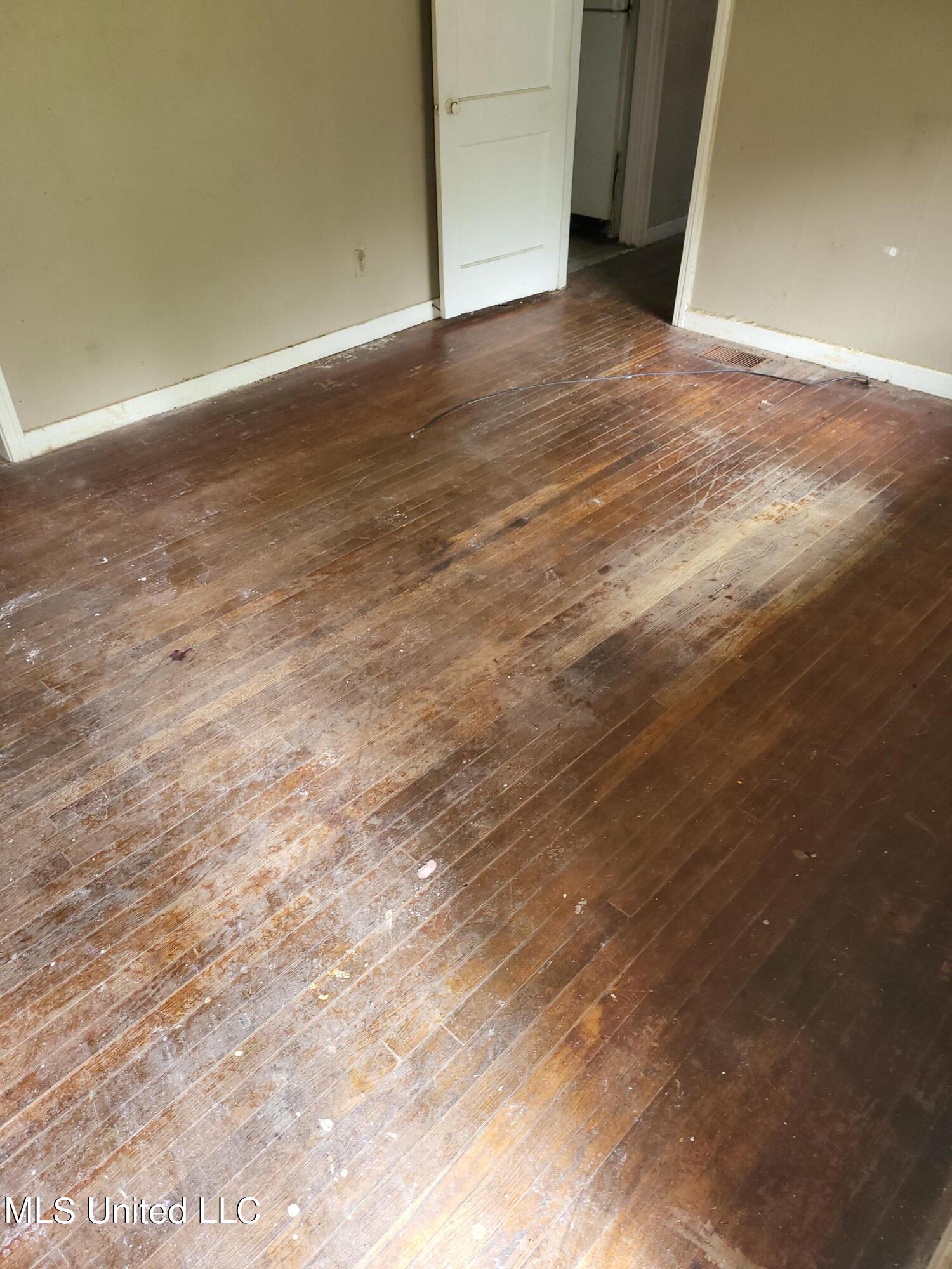 324 Lawrence Road Jackson, MS 39206 - Photo 3 of 5 20231006_133428