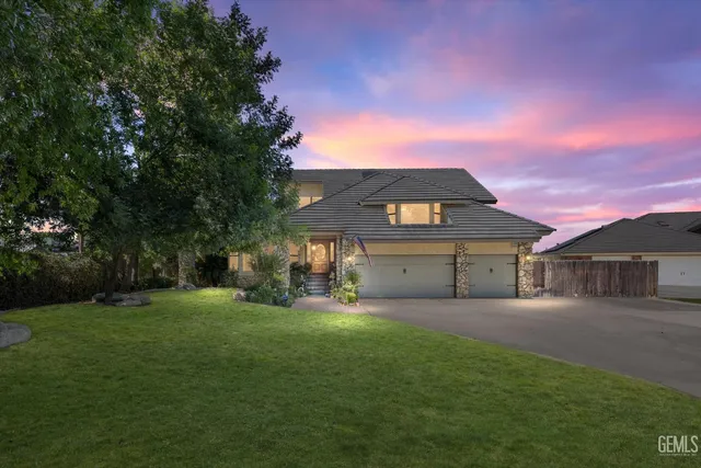 $926,000 | Undisclosed Address, Bakersfield, CA 93308