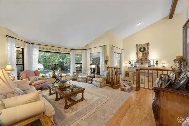 $926,000 | Undisclosed Address, Bakersfield, CA 93308