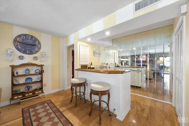 $926,000 | Undisclosed Address, Bakersfield, CA 93308