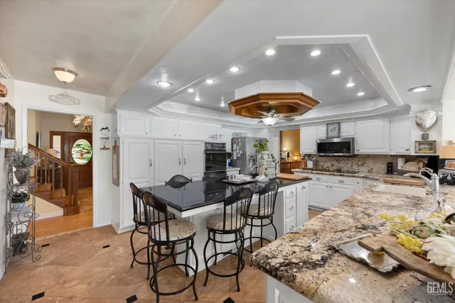 $926,000 | Undisclosed Address, Bakersfield, CA 93308