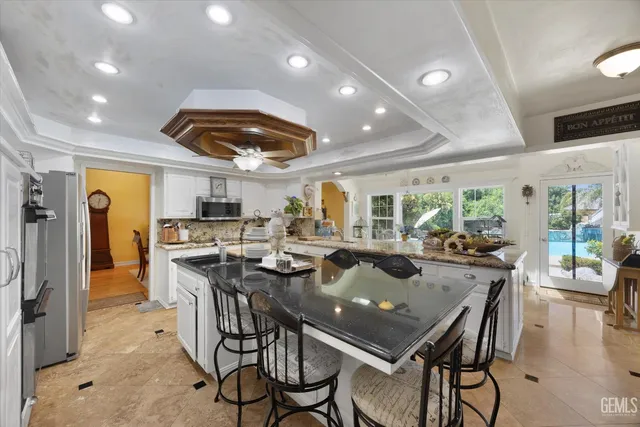 $926,000 | Undisclosed Address, Bakersfield, CA 93308