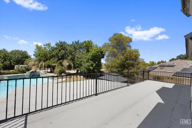 $926,000 | Undisclosed Address, Bakersfield, CA 93308