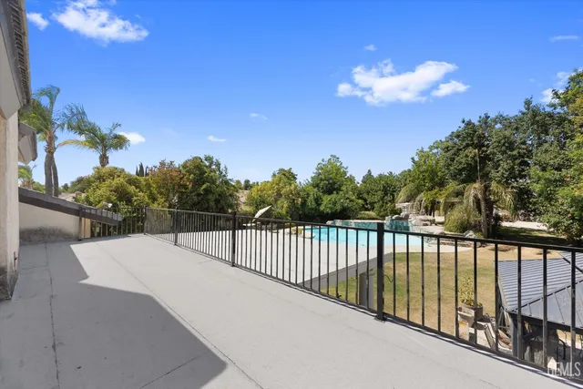 $926,000 | Undisclosed Address, Bakersfield, CA 93308