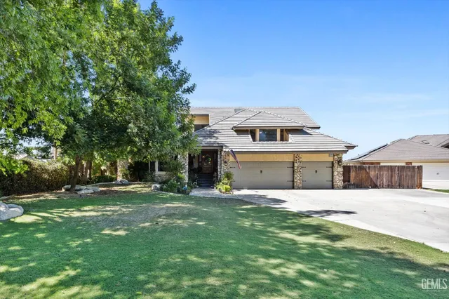$926,000 | Undisclosed Address, Bakersfield, CA 93308