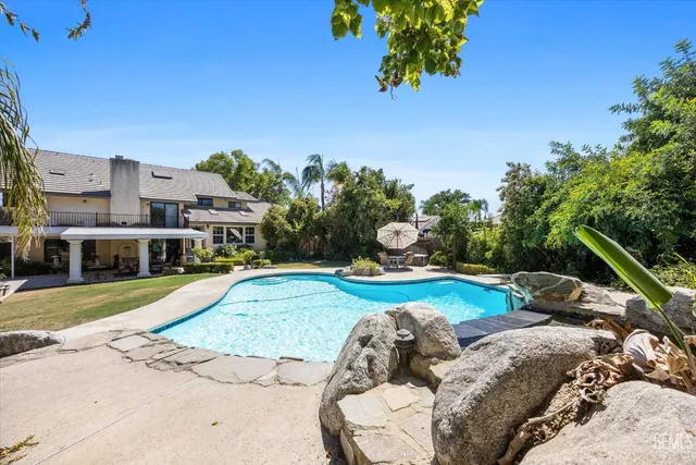 $926,000 | Undisclosed Address, Bakersfield, CA 93308