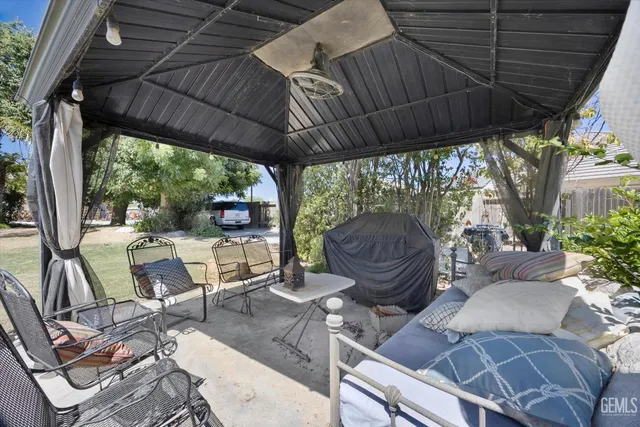 $926,000 | Undisclosed Address, Bakersfield, CA 93308