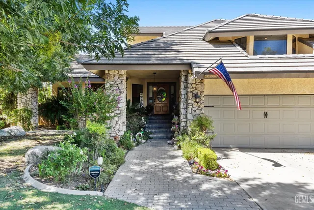 $926,000 | Undisclosed Address, Bakersfield, CA 93308