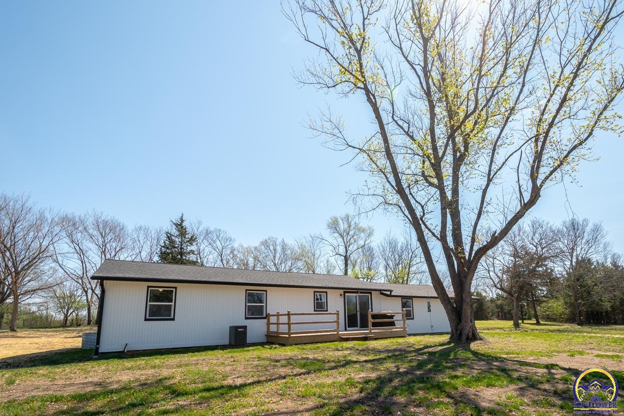 3985 43rd Street Grantville, KS 66429 - Photo 34 of 47