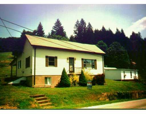 144 Ww Railroad Road Sycamore, PA 15364 - Photo 1 of 6