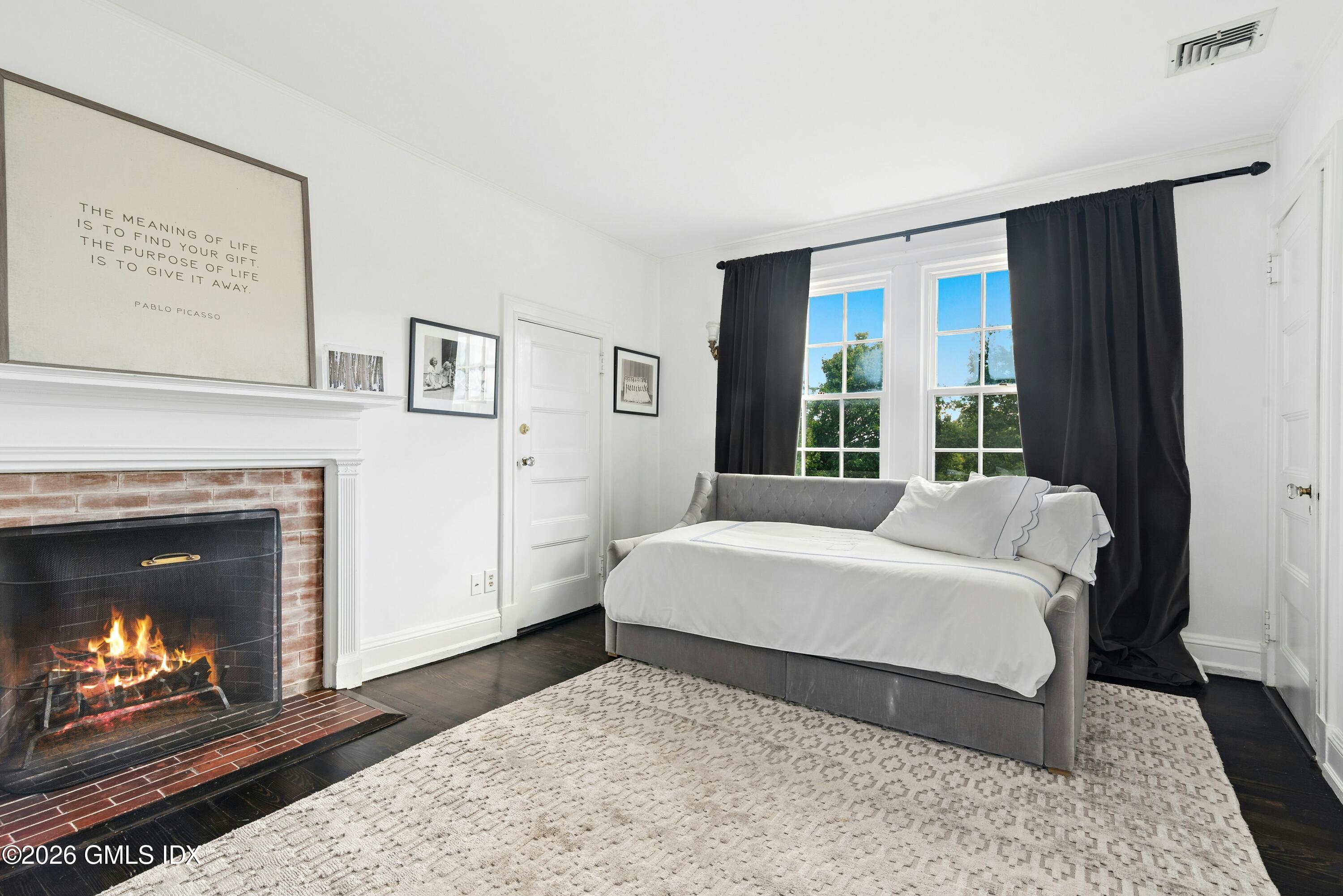 253 Shore Road Greenwich, CT 06830 - Photo 18 of 29 025-497186-497186_260