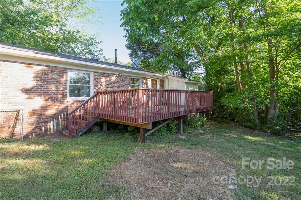 3322 Sudbury Road, Unit 9 Charlotte, NC 28205 - Photo 12 of 14 Gallery Image 12