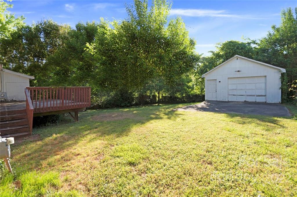 3322 Sudbury Road, Unit 9 Charlotte, NC 28205 - Photo 14 of 14 Gallery Image 14