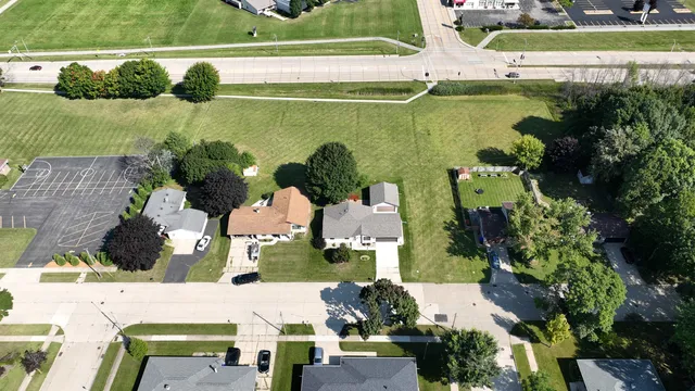 $72,000 | East Henry Street, Appleton, WI 54915