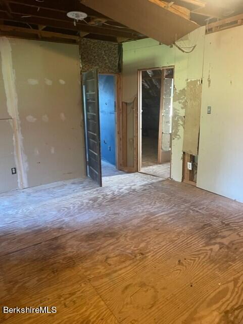 68 Cleveland Street North Adams, MA 01247 - Photo 24 of 26 thumbnail_IMG_5858