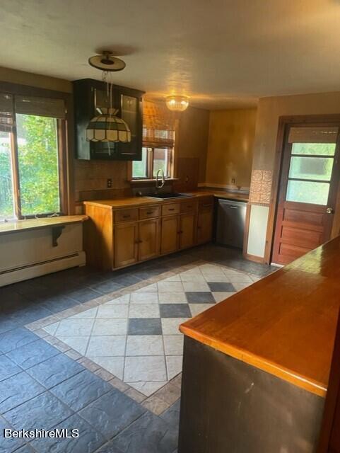 68 Cleveland Street North Adams, MA 01247 - Photo 4 of 26 thumbnail_IMG_5843