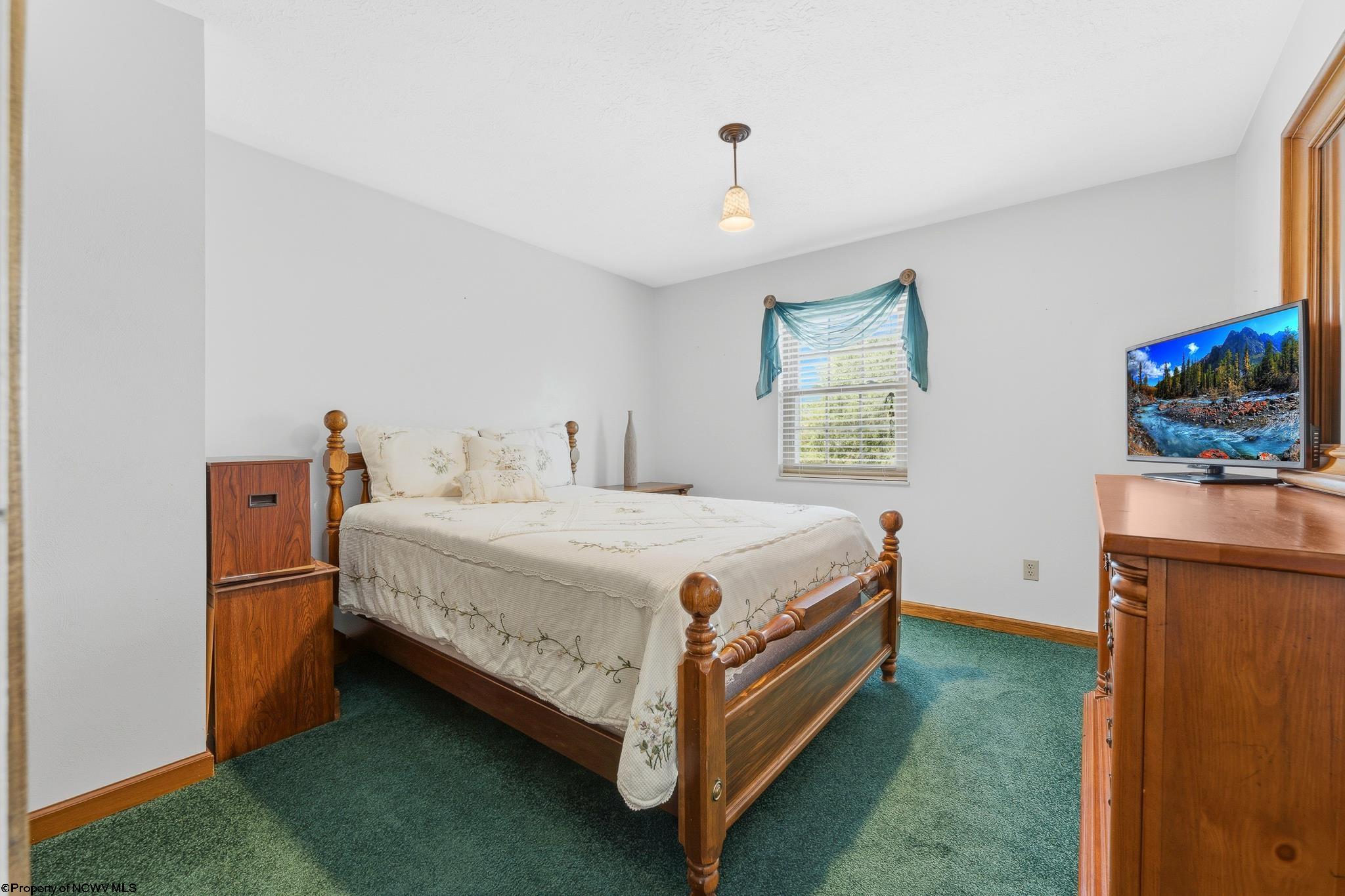 83 Maple Lake Road Bridgeport, WV 26330 - Photo 18 of 44 Gallery Image 18